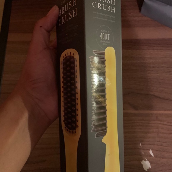 DryBar’s Baby Brush Crush !! - Picture 4 of 5